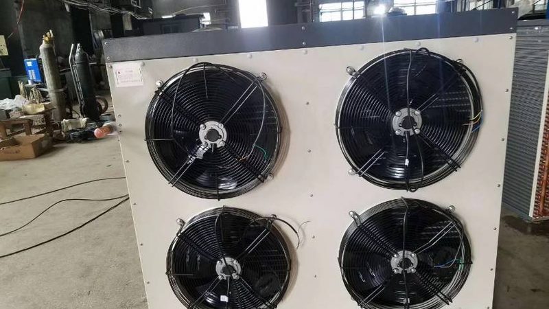 风冷式与水冷式冷水机组：性能差异与适用场景解析